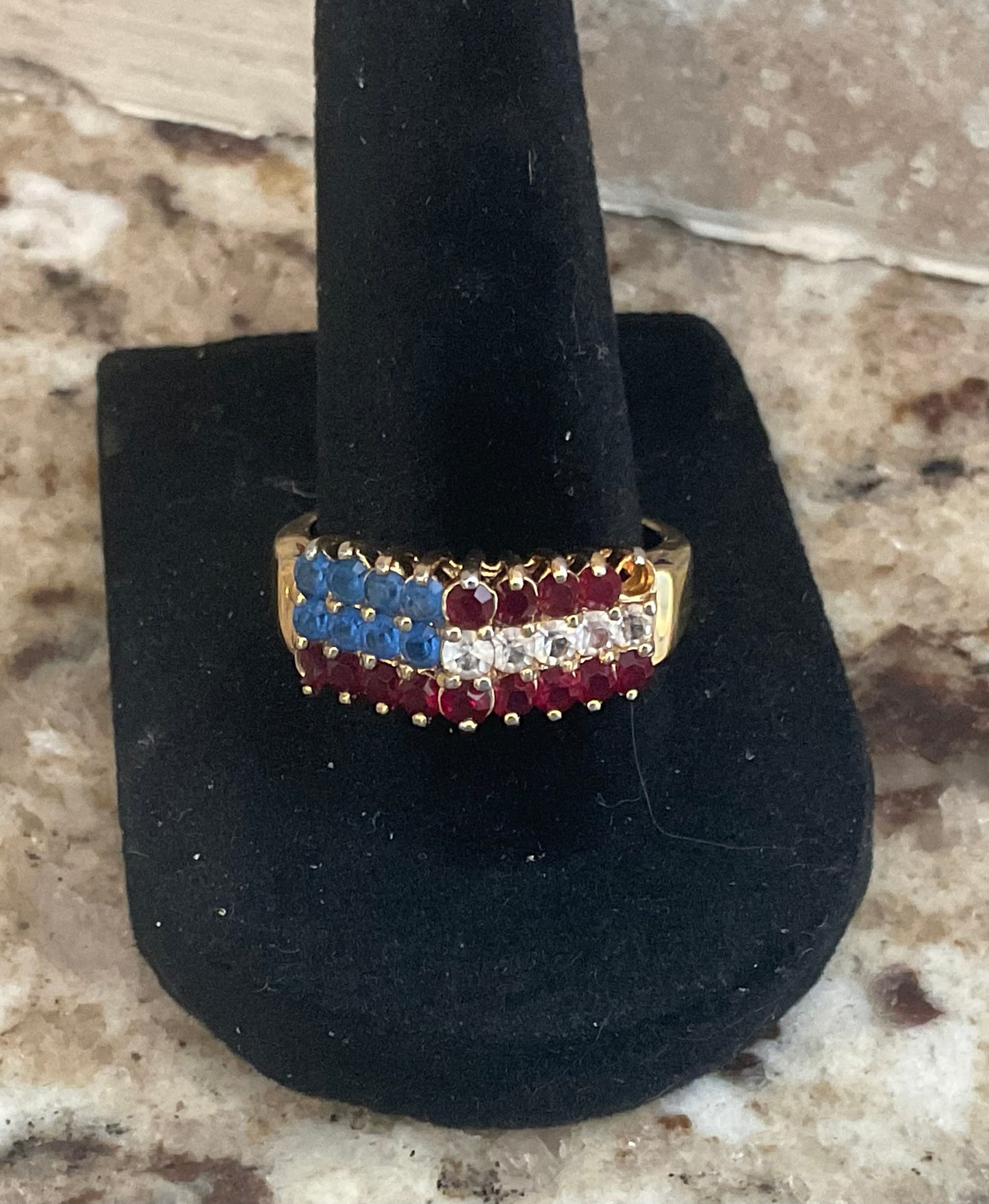 Vintage Gold Tone American Flag Patriotic Ring 8.5