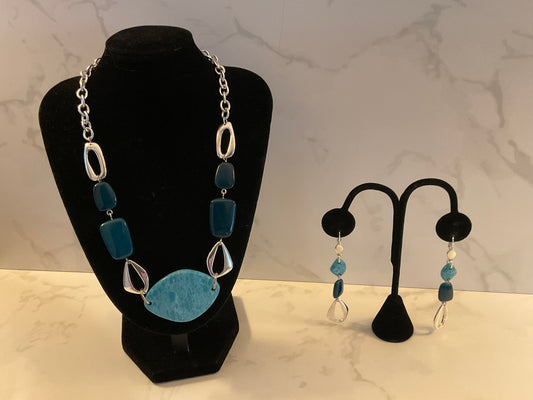 Etienne Aigner Geometric Stone & Metal Necklace Earrings Set