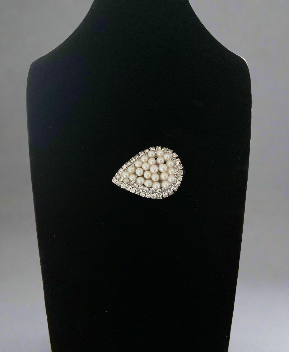 Vintage Rhinestone Silvertone Teardrop Pearl Brooch