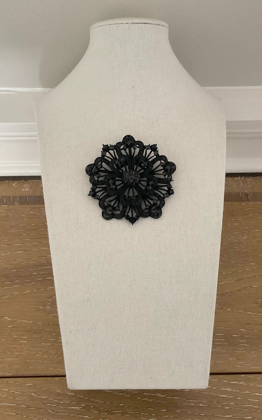Large Japanned Matte Black Vintage Jett Mourning Pendant Brooch