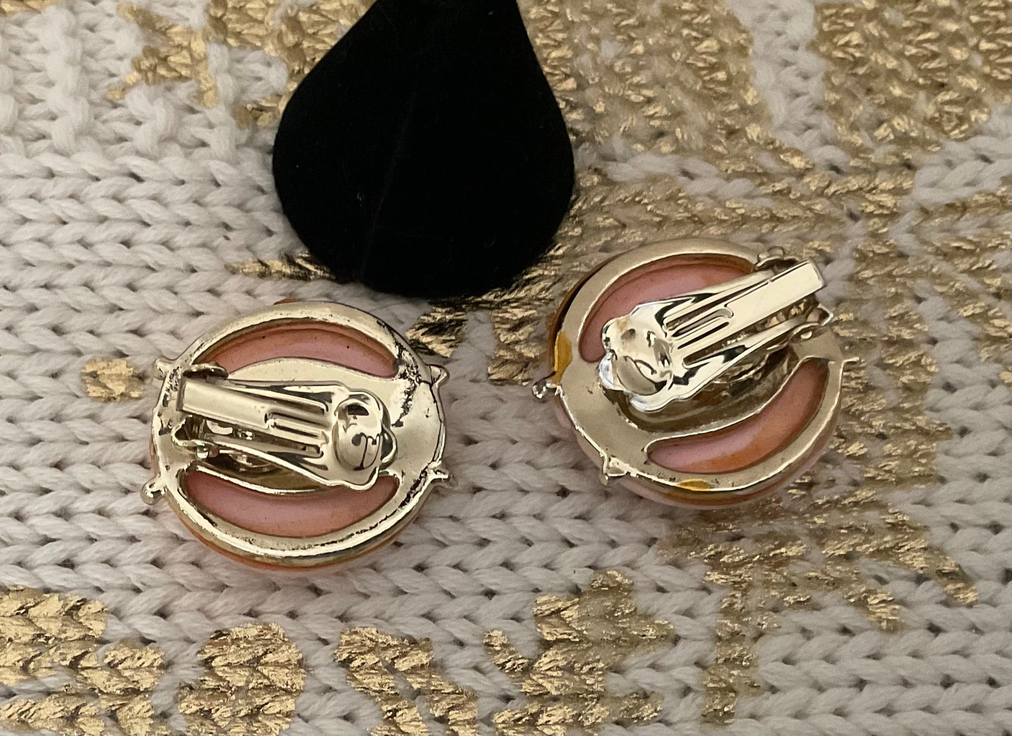 Pink & Gold Ribbed Clip On Earrings