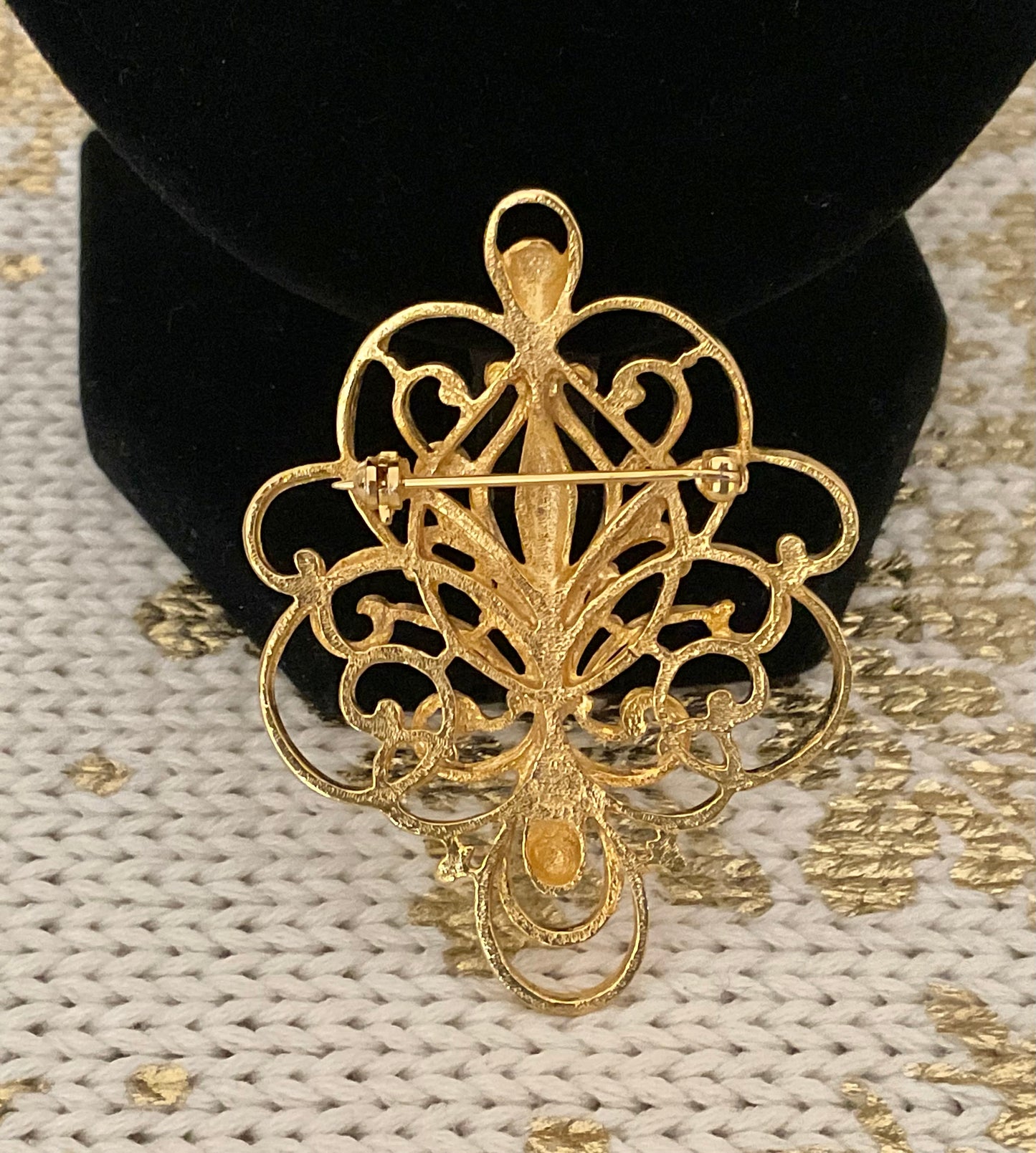 Fleur de Lis Ornate Gold Ornate Brooch
