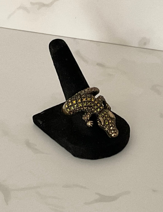 Vintage Alligator Yellow Green Statement Ring Size 8