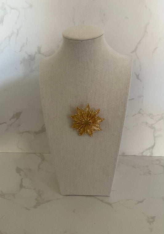 1960s Avon Gold Tone Star Burst Brooch