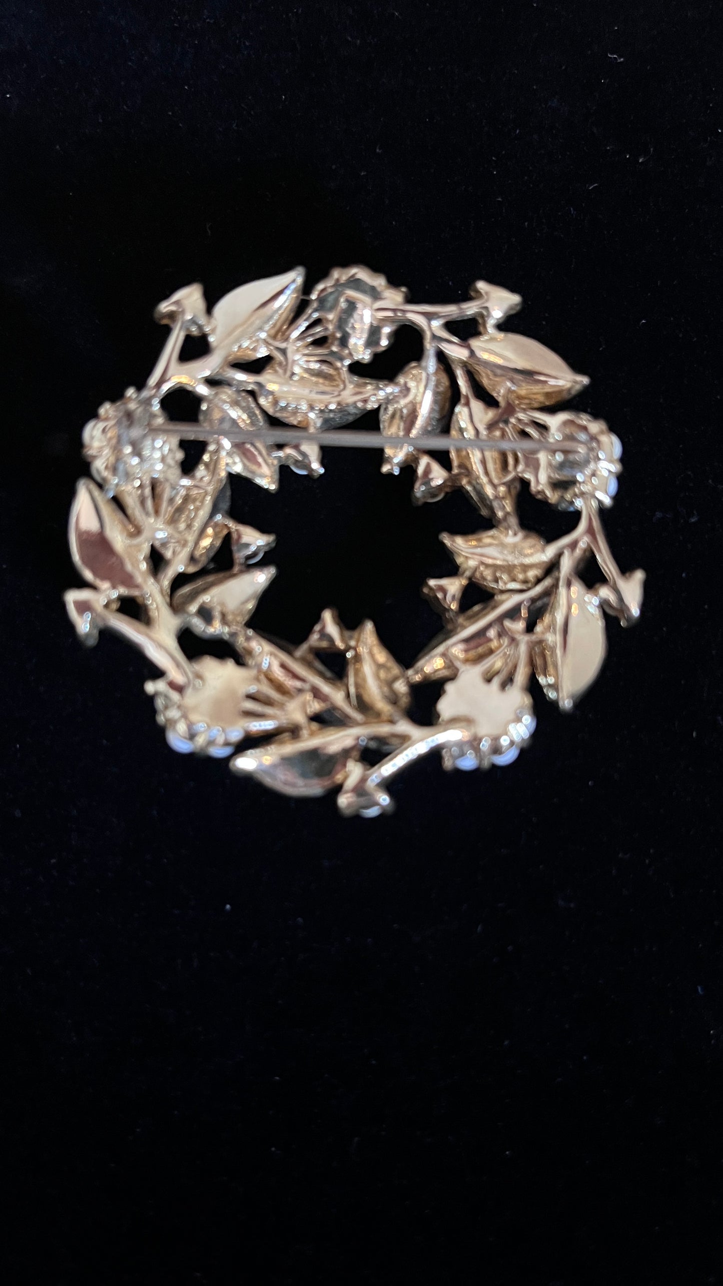 Vintage Ivory Leaf Enameled Brooch